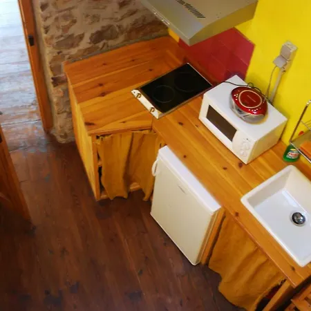 Mil Madrenas Rojas דירה *