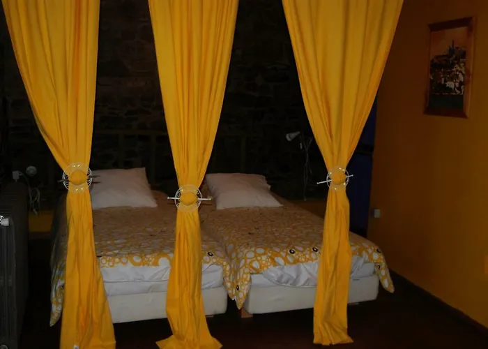 公寓 Mil Madrenas Rojas Salientes